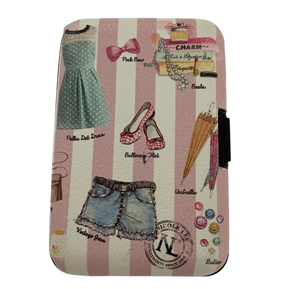 NICOLE LEE Pink White Striped Retro Girly Print RF ID Protector Hard Case - Picture 1 of 7